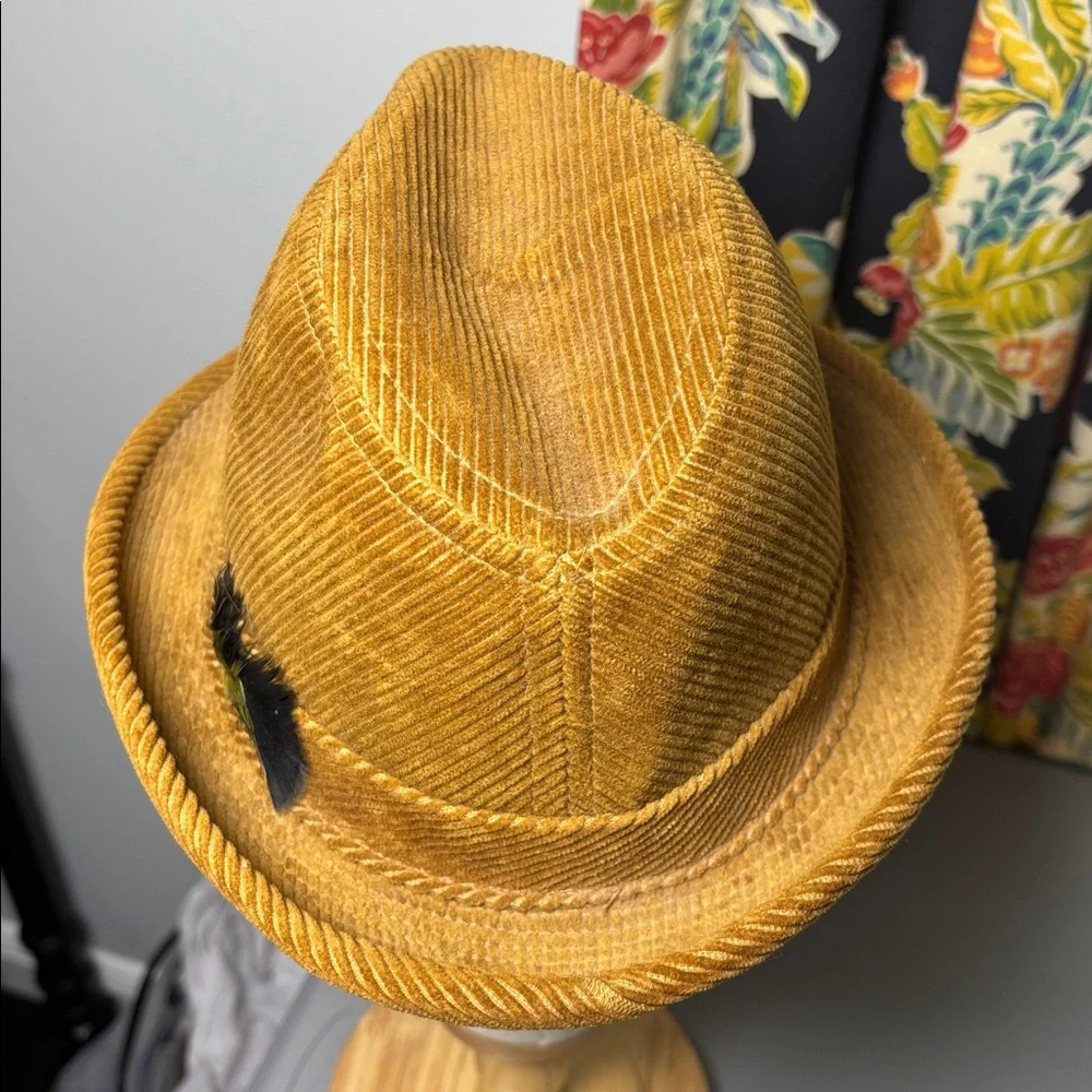Vintage United Hatters Cap & Millinery Mens Fedora Hat Size 7 Brown Tan Corduroy